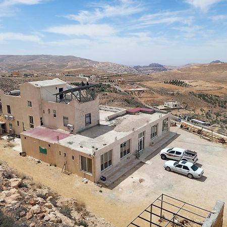 ワディ・ムーサPetra Mountain Houseアパートメント エクステリア 写真
