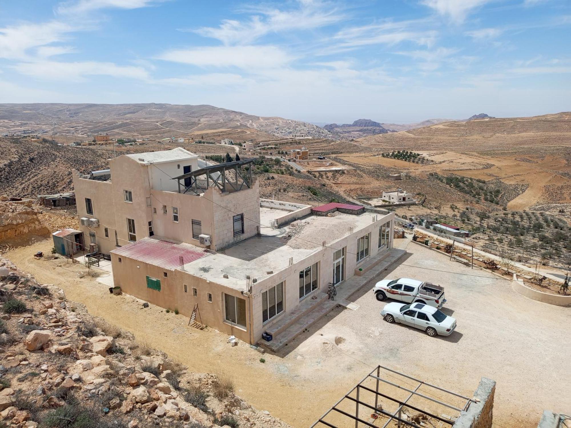 ワディ・ムーサPetra Mountain Houseアパートメント エクステリア 写真